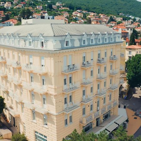 Bristol Hotel オパティヤ エクステリア 写真