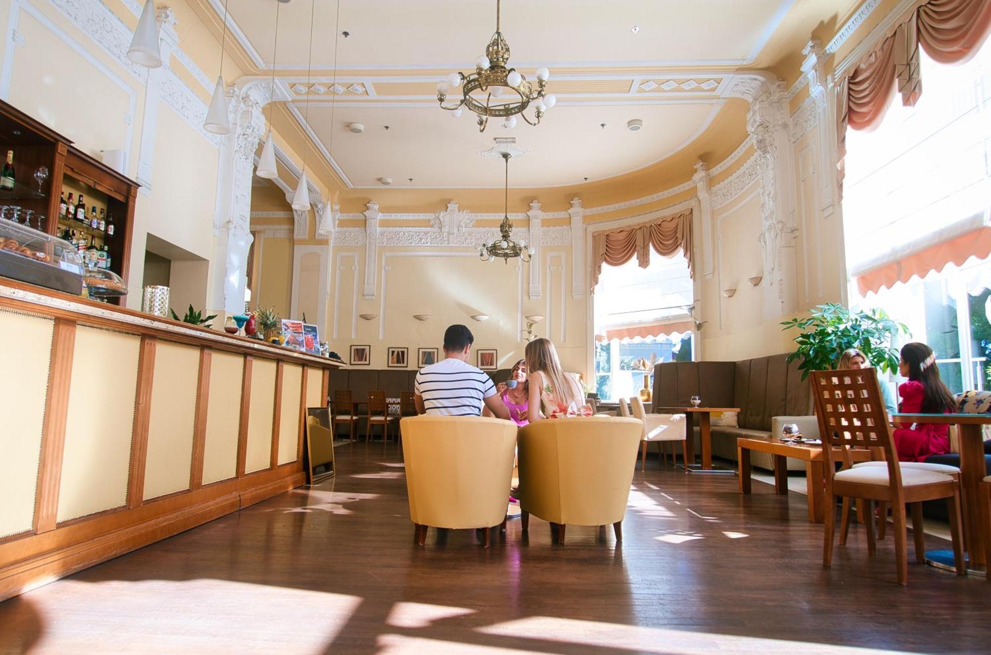 Bristol Hotel オパティヤ エクステリア 写真